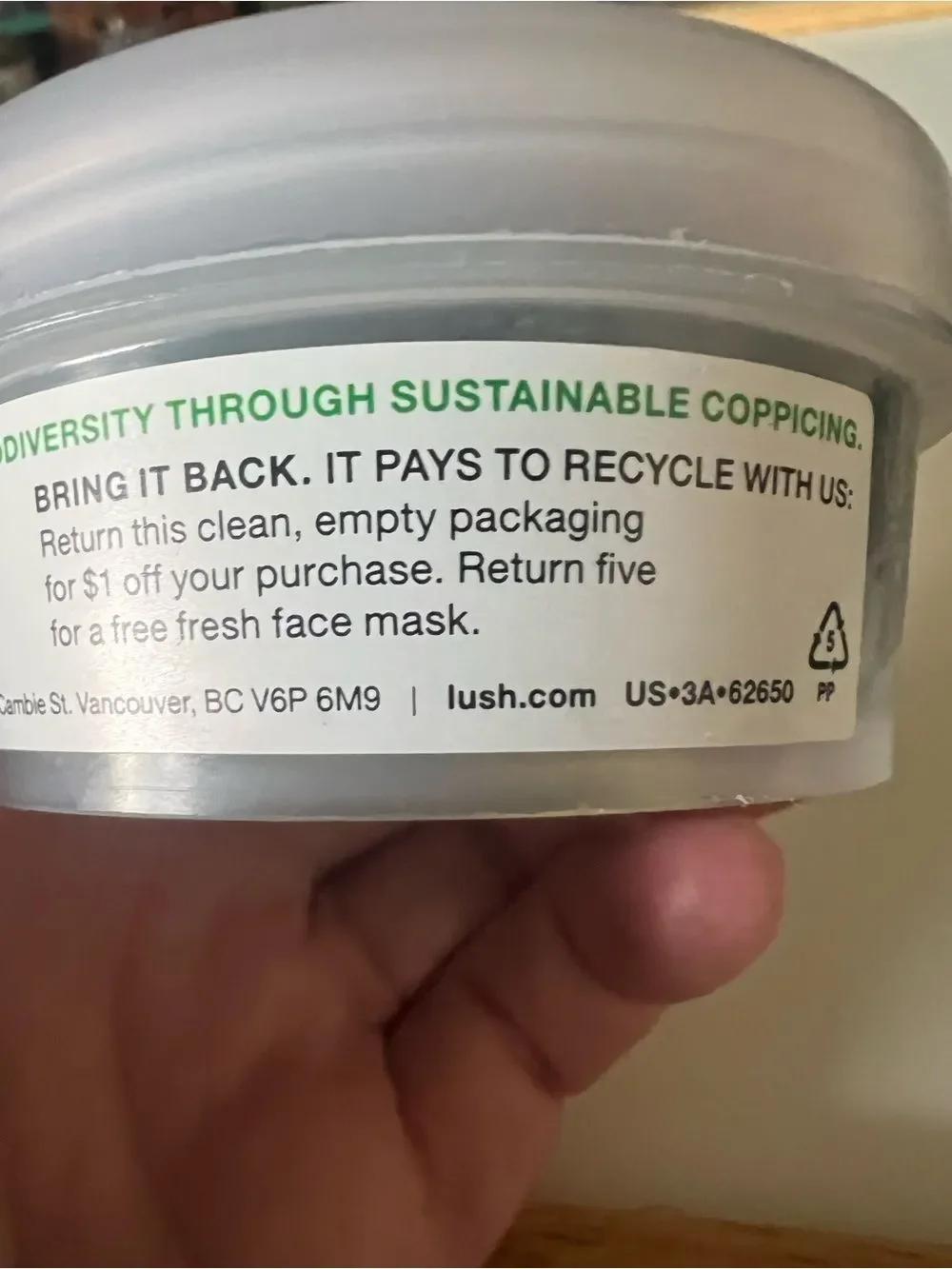 1 LEFT! LUSH Prince of Darkness Fresh Face Mask 2.6 oz